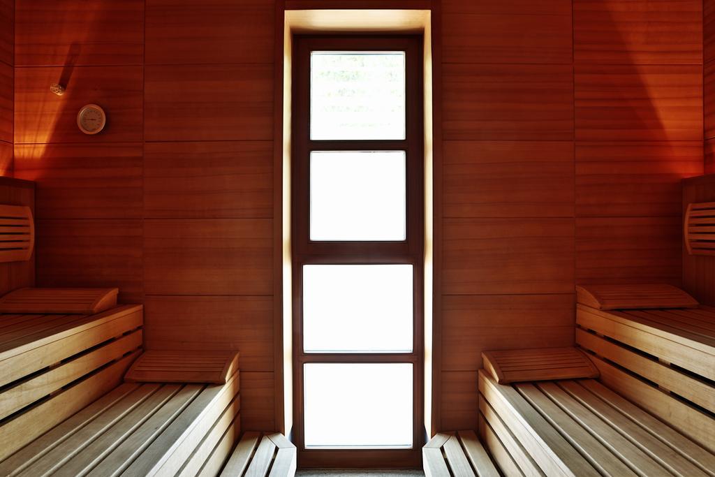 Hubertus Hof Landhotel Balatonfenyves Exteriör bild